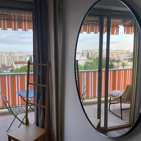 Juan-les-pins, 4 Pieces, 80m2, Luxe Piscine Tennis Antibes