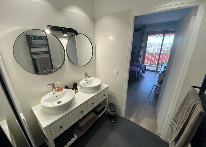 Juan-les-pins, 4 Pieces, 80m2, Luxe Piscine Tennis