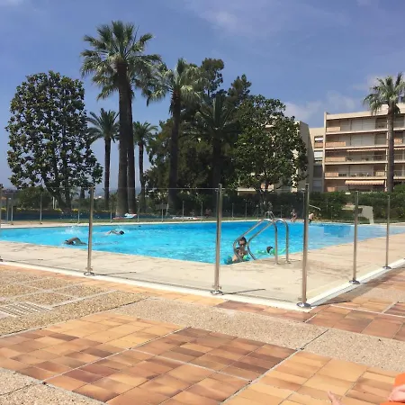 Juan-les-pins, 4 Pieces, 80m2, Luxe Piscine Tennis 昂蒂布