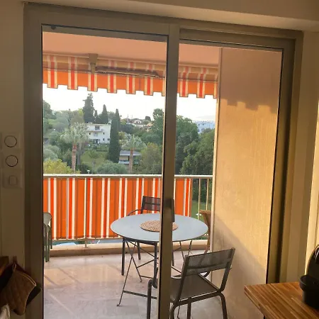 Juan-les-pins, 4 Pieces, 80m2, Luxe Piscine Tennis * 昂蒂布