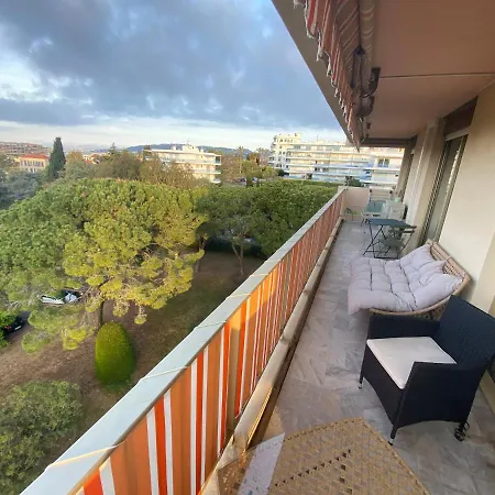 Juan-les-pins, 4 Pieces, 80m2, Luxe Piscine Tennis Apartment *