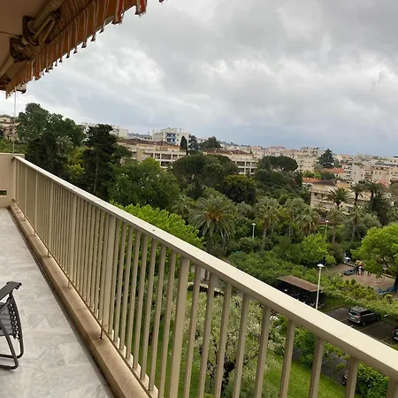 Apartment Juan-les-pins, 4 Pieces, 80m2, Luxe Piscine Tennis *