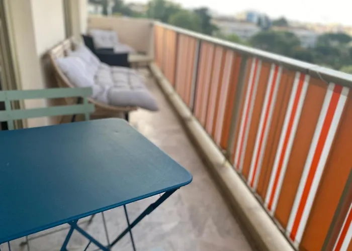 アパート Juan-les-pins, 4 Pieces, 80m2, Luxe Piscine Tennis アンティーブ