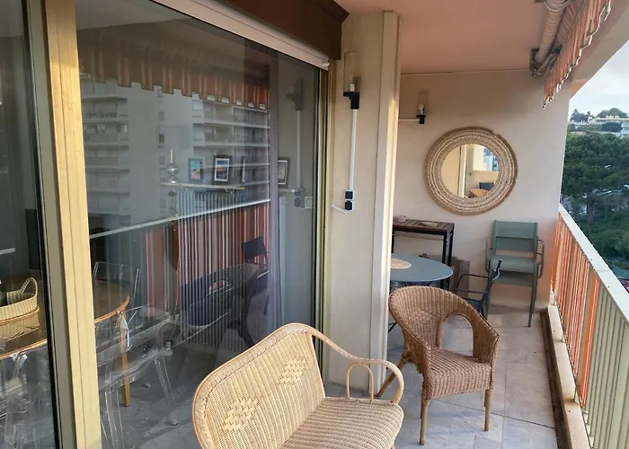 Juan-les-pins, 4 Pieces, 80m2, Luxe Piscine Tennis アンティーブ