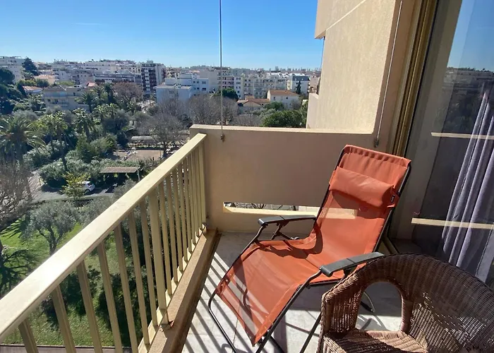 Apartamento Juan-les-pins, 4 Pieces, 80m2, Luxe Piscine Tennis