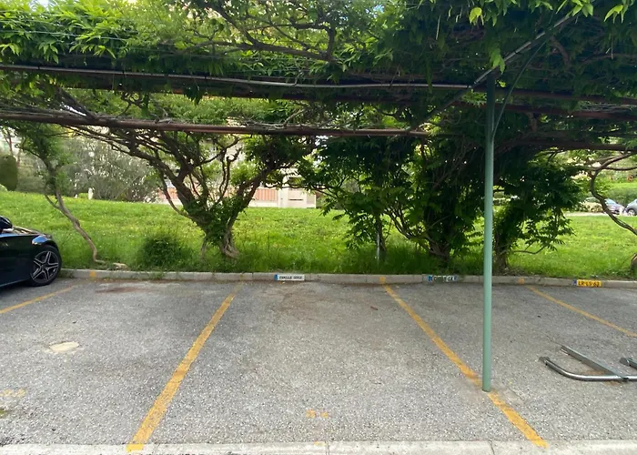 Juan-les-pins, 4 Pieces, 80m2, Luxe Piscine Tennis アパート *